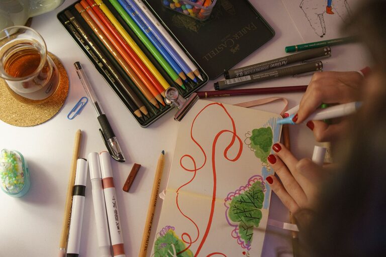Simple Ways to Practice Creativity Every Day